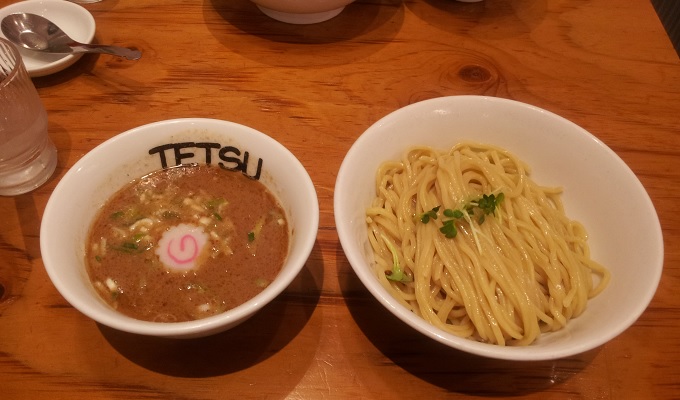 【ラーメン】所沢駅内にある「つけめんTETSU エミオ所沢店」に行って来た。とんこつ×魚介のスープがうまかった。
